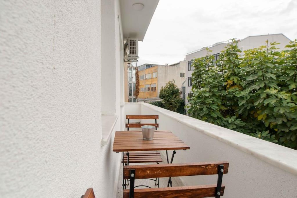 איסטמבול Waterfront Apartment By The Tram - Terrace With Dome & Golden Horn View In Fatih מראה חיצוני תמונה