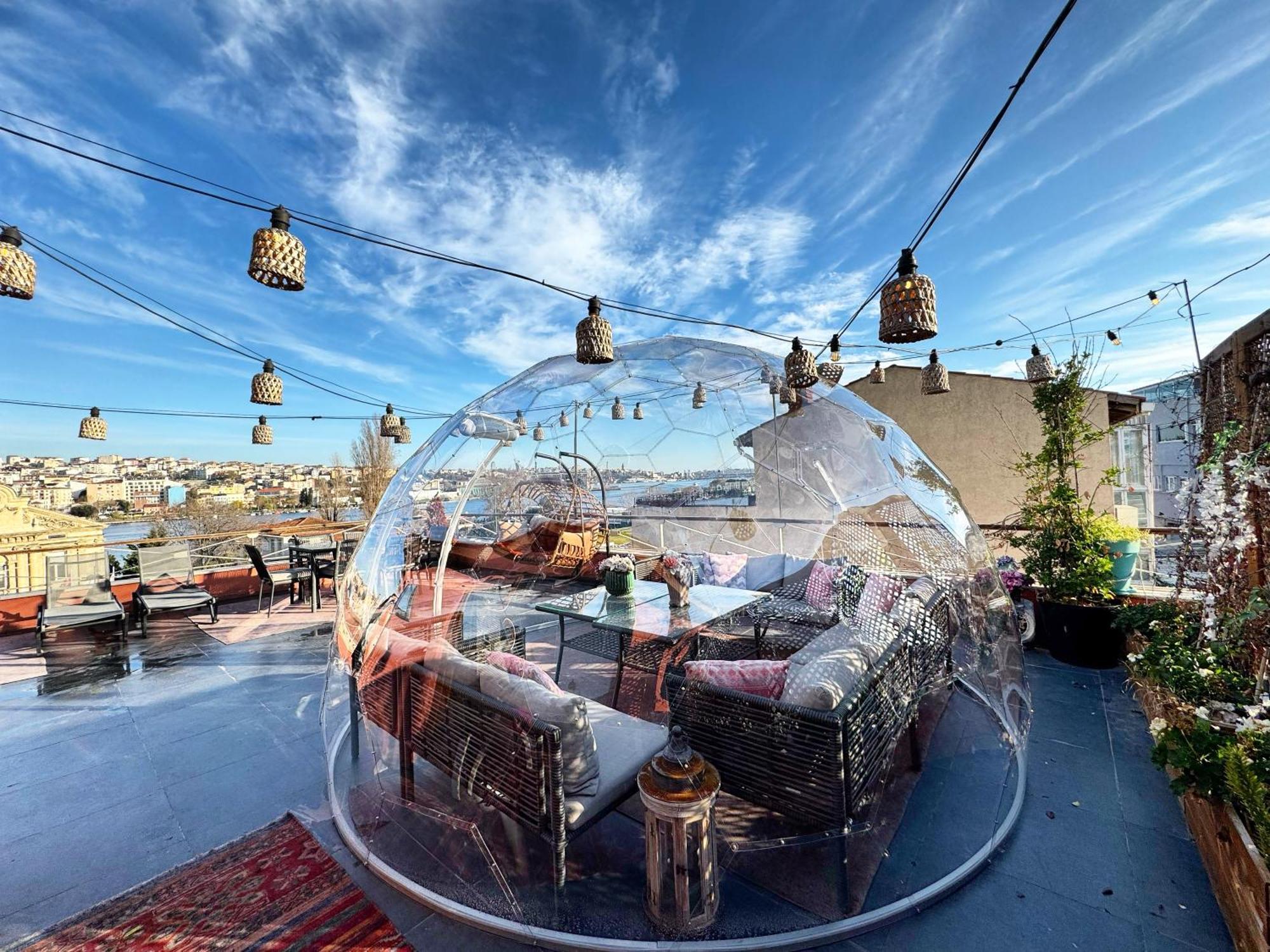 איסטמבול Waterfront Apartment By The Tram - Terrace With Dome & Golden Horn View In Fatih מראה חיצוני תמונה