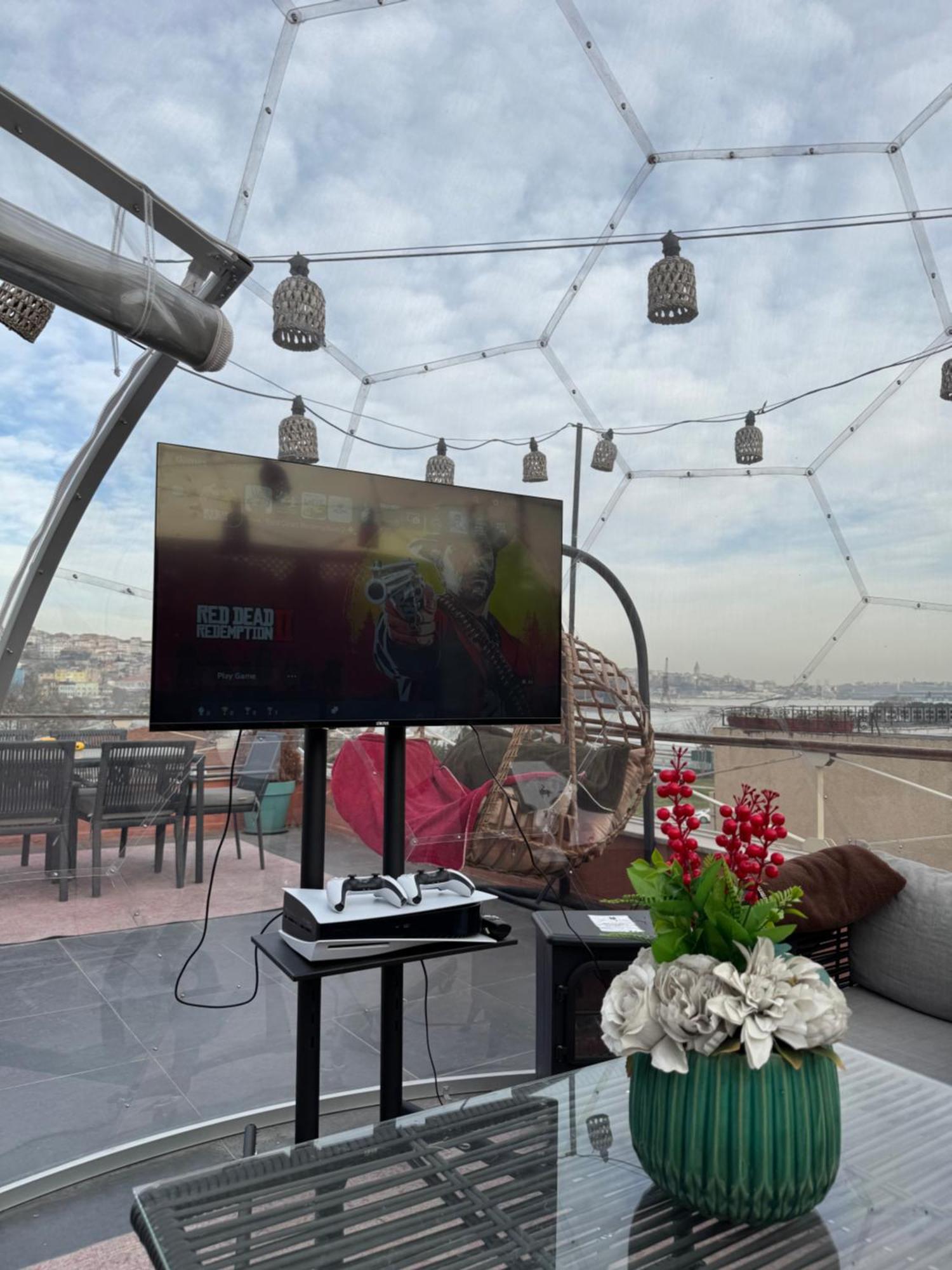 איסטמבול Waterfront Apartment By The Tram - Terrace With Dome & Golden Horn View In Fatih מראה חיצוני תמונה
